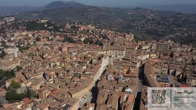 Vista del centro storico di Perugia  fatto con drone